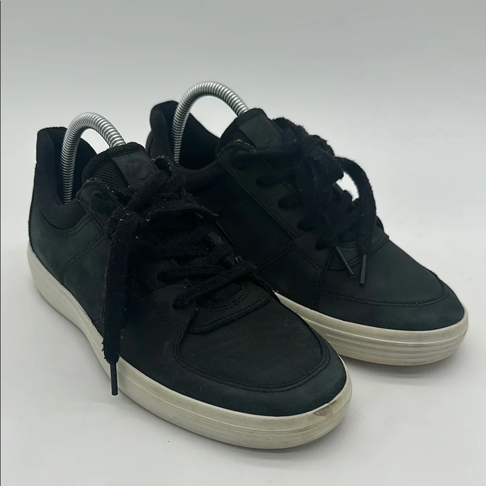 Ecco Nubuck Men's Black Casual Sneakers Size 5.5
